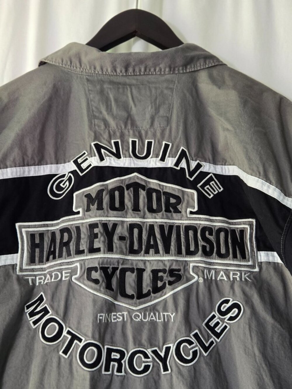 Harley Davidson Garage Shirt Size XL Color Block, Grey and Black - Picture 3 of 6